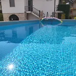 Azdora בית נופש *