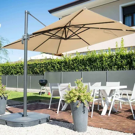 Azdora 페스키에라델가르다